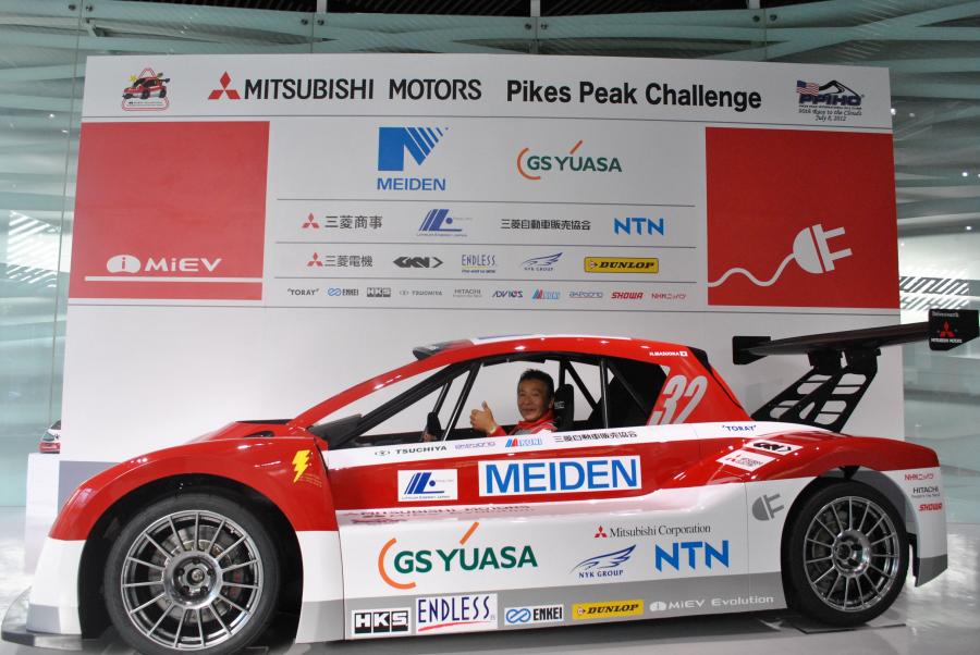  Mitsubishi i-MiEV Evolution Pikes Peak Race concept 2012 года  (фото 4 из 12)
